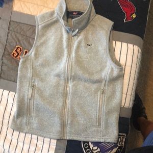 NWOT Vineyard Vines Boys vest, gray, sz S